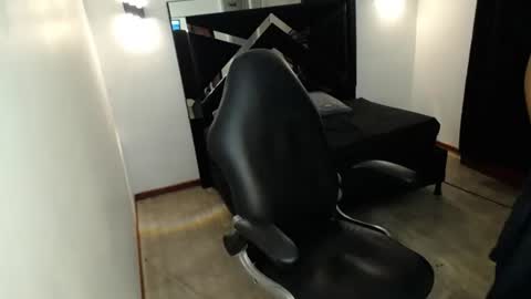 Snapshot of marianarojas_ chatting on 07/28/26, 02:13 Mariana online show from 07/28/26, 02:13