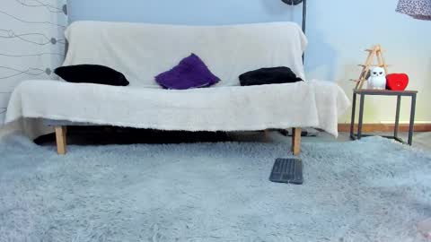 Mariana Vargas online show from 03/19/26, 04:33