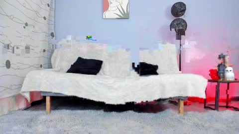 Mariana Vargas online show from 04/02/26, 02:04