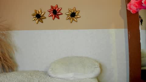 Snapshot of marianeporter_ chatting on 01/16/25, 12:12 marianeporter online show from 01/16/25, 12:12