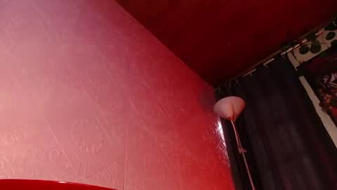 Snapshot of mariangel_tattooed_barbie chatting on 04/24/26, 12:18 mariangel_tattooed_barbie online show from 04/24/26, 12:18