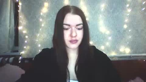 mariangloom online show from 04/25/26, 10:18