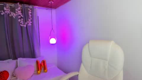 Snapshot of marianiitaa chatting on 07/04/26, 04:07 marianiitaa online show from 07/04/26, 04:07