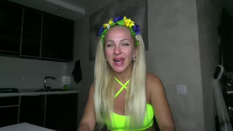 marianna1977 online show from 09/28/25, 06:46