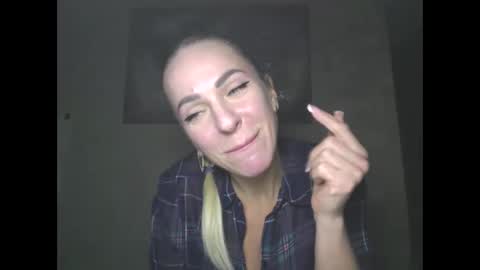 marianna1977 online show from 01/15/26, 06:44