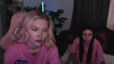 Snapshot of marianna_meow246 chatting on 04/28/26, 03:11 marianna_meow246 online show from 04/28/26, 03:11