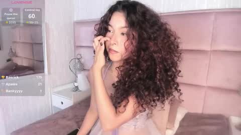 marianna_ray_ online show from 10/07/25, 09:01