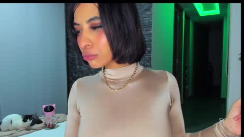 M A R I A N E online show from 03/16/26, 08:51