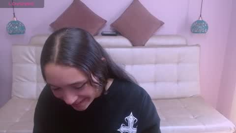 marianne_cam online show from 04/22/26, 03:24