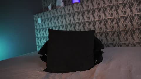 Snapshot of mariano_costa chatting on 12/21/24, 09:23 Mariano Costa online show from 12/21/24, 09:23