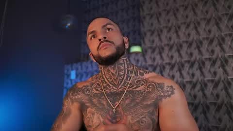 Snapshot of mariano_costa chatting on 01/05/25, 08:11 Mariano Costa online show from 01/05/25, 08:11