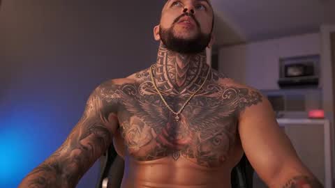 Snapshot of mariano_costa chatting on 02/18/25, 07:10 Mariano Costa online show from 02/18/25, 07:10