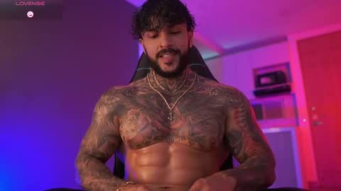 Snapshot of mariano_costa chatting on 10/06/25, 02:53 Mariano Costa online show from 10/06/25, 02:53