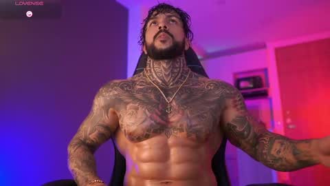 Snapshot of mariano_costa chatting on 11/03/25, 02:24 Mariano Costa online show from 11/03/25, 02:24