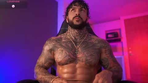 Snapshot of mariano_costa chatting on 11/07/25, 05:40 Mariano Costa online show from 11/07/25, 05:40