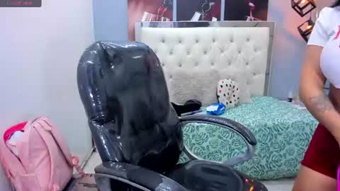 Snapshot of mariansexx chatting on 06/28/26, 12:44 Marian Sexy online show from 06/28/26, 12:44