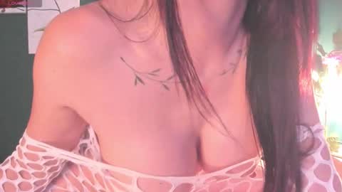 Theressa online show from 09/28/25, 12:32