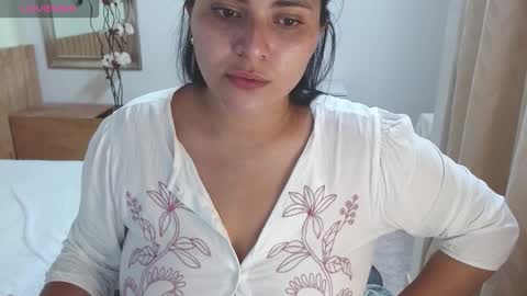 mariavex online show from 11/30/25, 07:51