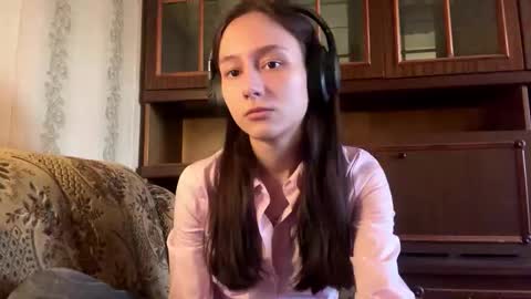 Lois online show from 03/15/26, 02:12