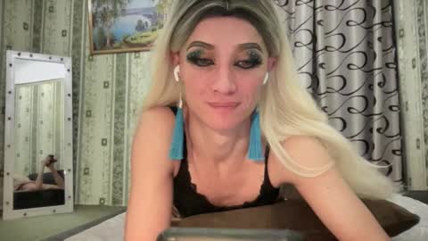 Snapshot of maridekoks chatting on 02/06/25, 07:07 Mari online show from 02/06/25, 07:07