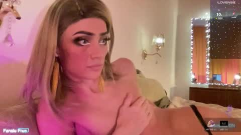 Mari online show from 12/04/25, 12:03