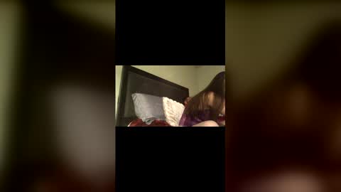 Snapshot of marie00090 chatting on 05/10/26, 07:57 marie00090 online show from 05/10/26, 07:57