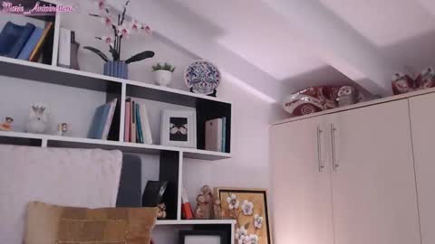 Maria online show from 11/19/25, 07:19