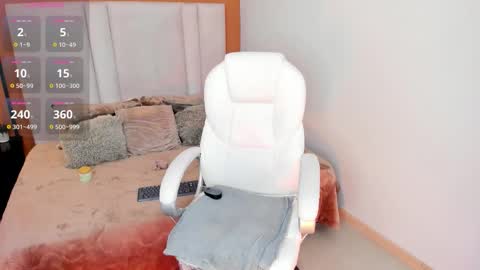 Snapshot of marie_bass chatting on 11/24/25, 12:16 marie_bass online show from 11/24/25, 12:16