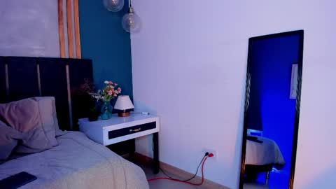 Snapshot of marie_bass chatting on 06/04/26, 01:39 marie_bass online show from 06/04/26, 01:39