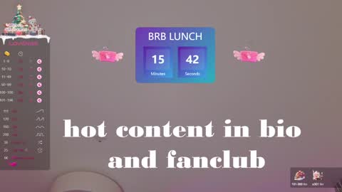 Snapshot of marie_diaze chatting on 12/31/24, 08:15 Marie LEAVE YOUR WITH ME online show from 12/31/24, 08:15