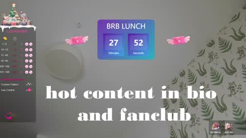 Snapshot of marie_diaze chatting on 01/12/25, 11:17 Marie LEAVE YOUR WITH ME online show from 01/12/25, 11:17