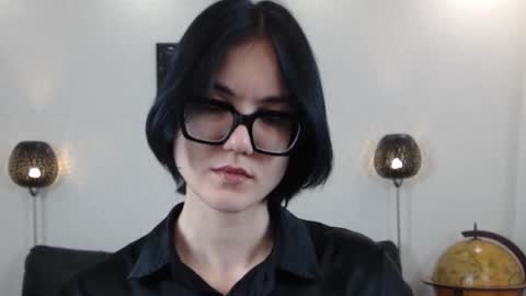 Marie Fitch online show from 11/14/25, 05:17