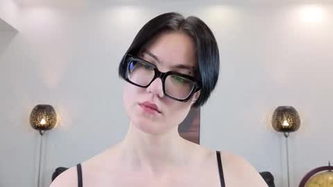 Marie Fitch online show from 03/19/26, 02:04