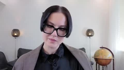 Snapshot of marie_fitch chatting on 06/05/26, 03:35 Marie Fitch online show from 06/05/26, 03:35