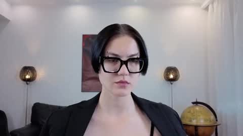 Snapshot of marie_fitch chatting on 06/22/26, 02:02 Marie Fitch online show from 06/22/26, 02:02