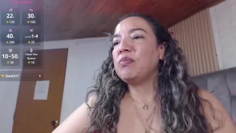 marie_hss online show from 02/18/25, 12:04