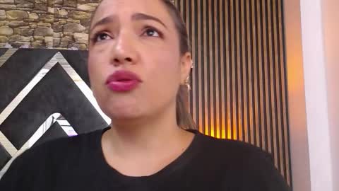 marie_hss online show from 03/23/26, 05:50