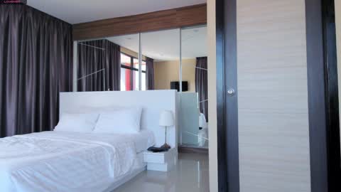 Marie online show from 01/13/25, 08:05