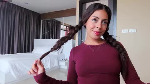 Marie online show from 10/01/25, 08:09