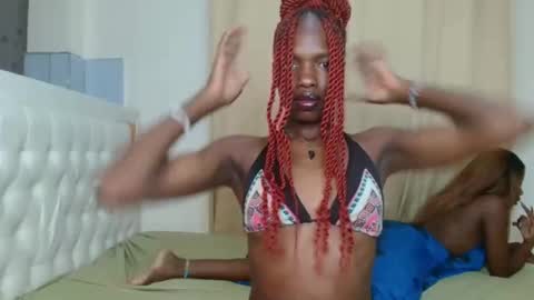 Snapshot of marie_louis chatting on 03/01/26, 02:02 Marie online show from 03/01/26, 02:02