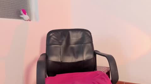 700 pm Washington time online show from 11/12/25, 12:44