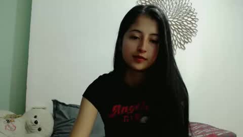 Snapshot of marie_pourtoi69 chatting on 12/23/24, 12:46 700 pm Washington time online show from 12/23/24, 12:46