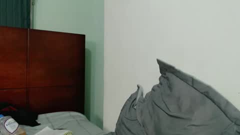 Snapshot of marie_pourtoi69 chatting on 12/23/24, 04:01 700 pm Washington time online show from 12/23/24, 04:01