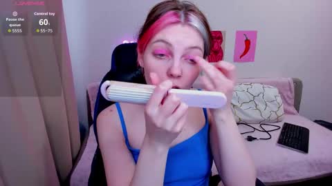 Mary 3 online show from 03/16/26, 11:03