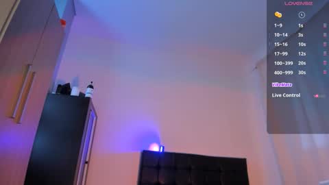 Maria  online show from 12/22/25, 01:52