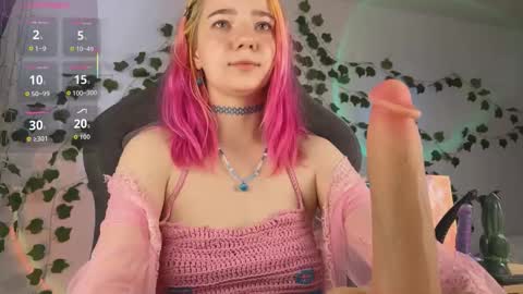 Mariel Gold online show from 11/19/25, 07:19