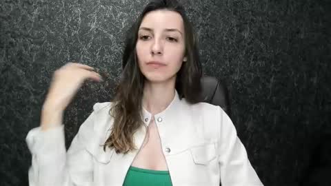 Snapshot of marielleanker chatting on 09/27/25, 04:39 marielleanker online show from 09/27/25, 04:39