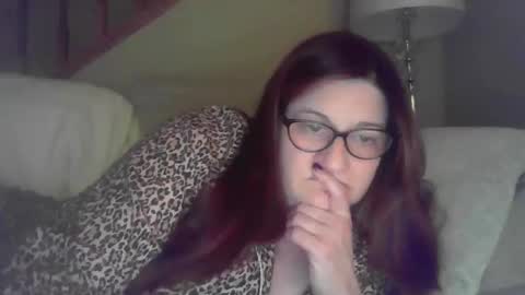 Marie online show from 11/09/25, 02:32