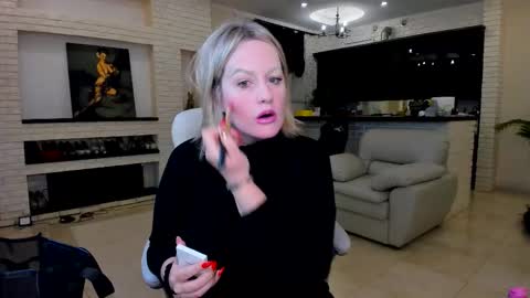 mariemlui online show from 02/17/26, 07:49