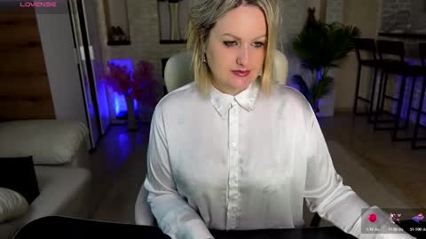 mariemlui online show from 03/16/26, 03:38